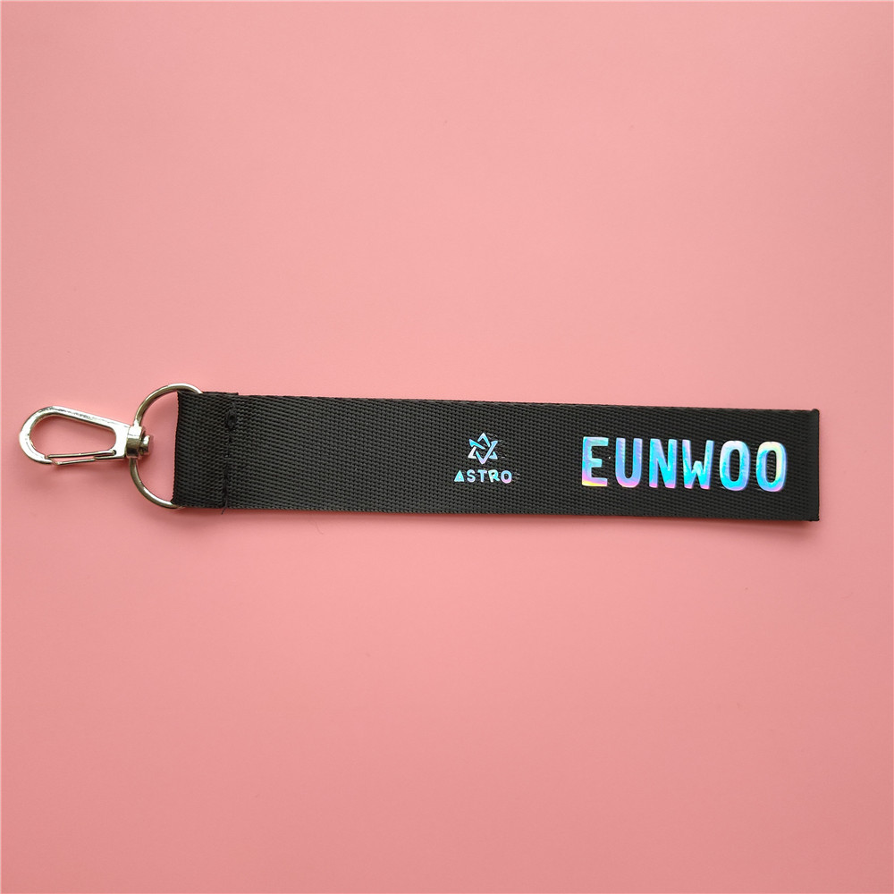 아이돌스 아스트로 키체인 레이저 컬러풀 핸드폰 줄 문빈 - Phone Accessories And Names 리뷰 및 가격